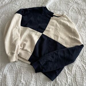 Abercrombie & Fitch Women's Colorblock Sweater - Navy and Cream